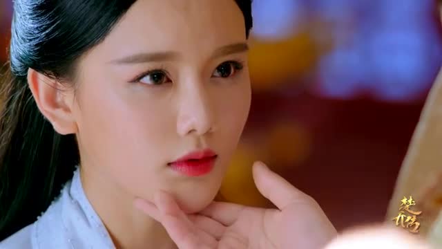 《楚乔传》南笙饰演的兰儿上线,这眼神一看就是个狠角色