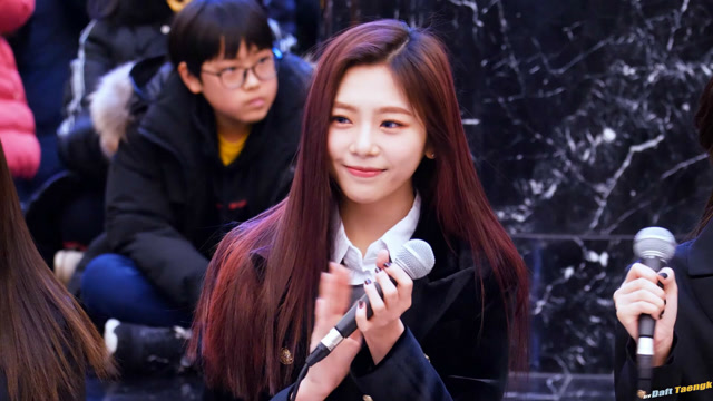 180127 韩国女团 dreamcatcher -祉攸jiu-fool moon 4k