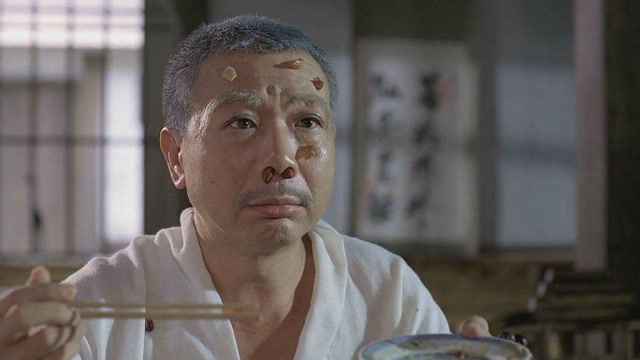 午马被忽略的一部恐怖片,搞笑程度不输林正英,却少了一丝神韵!