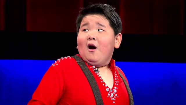 中国网红小胖何雄飞魔性拉丁舞征服澳洲观众