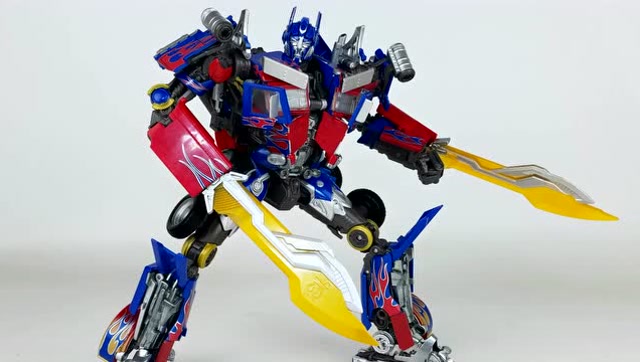 半成品卖750?变形金刚mpm-04擎天柱260-刘哥模玩