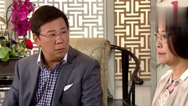 《溏心风暴3》正爸被她这么一说,心里真是还有印象了