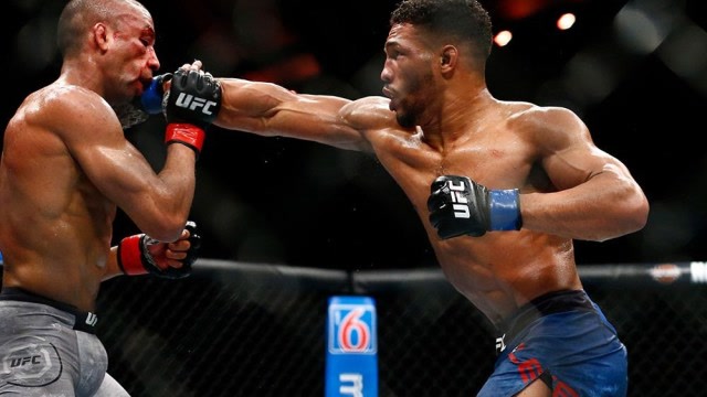 巴西腿王巴博萨遭凯文李完虐,眉骨伤势太重医生叫停!