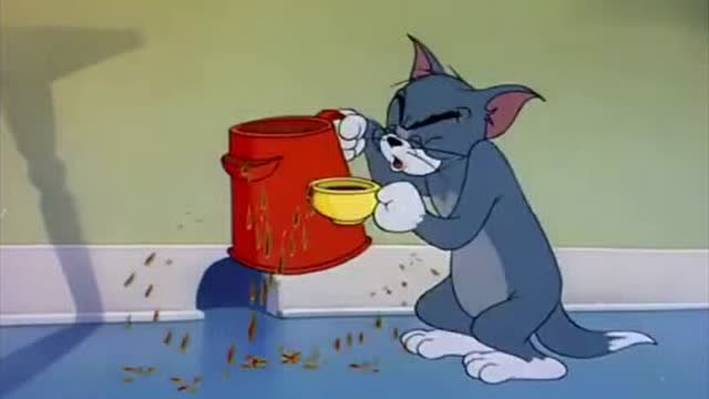 猫和老鼠:汤姆用牙签把眼皮撑起来!想起了上课打盹的我们!