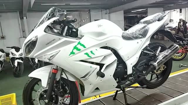 实拍:零距离接触地平线gt250