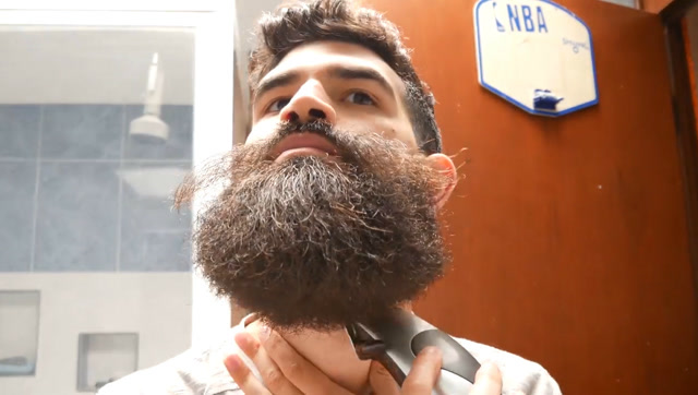 留了5年的络腮胡,一狠心全剃光后,小伙子帅气得像男神