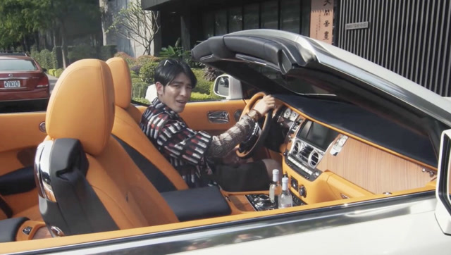 看完萧敬腾的豪车和豪宅,我才知道明星的生活有多奢华!