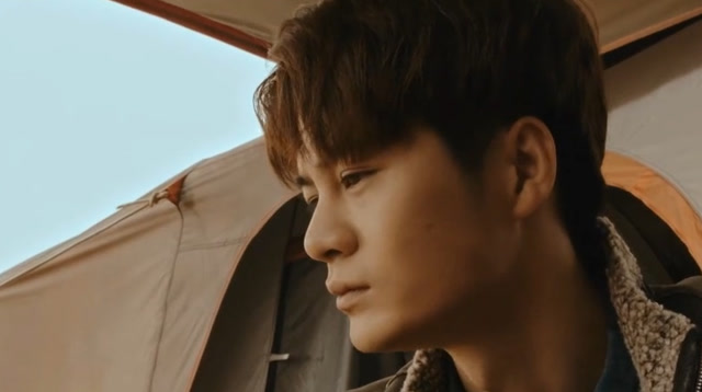 《沙海》秦昊探秘许久没上来,王盟准备行动,美女都拒之门外了