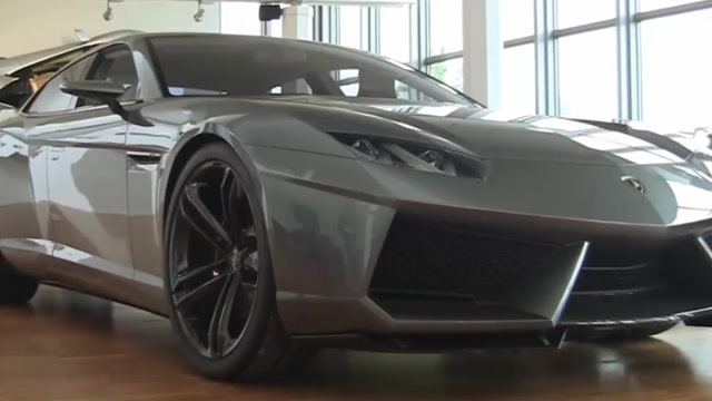 兰博基尼4门轿车来了,看完售价,网友:咳,还是交给众泰吧!