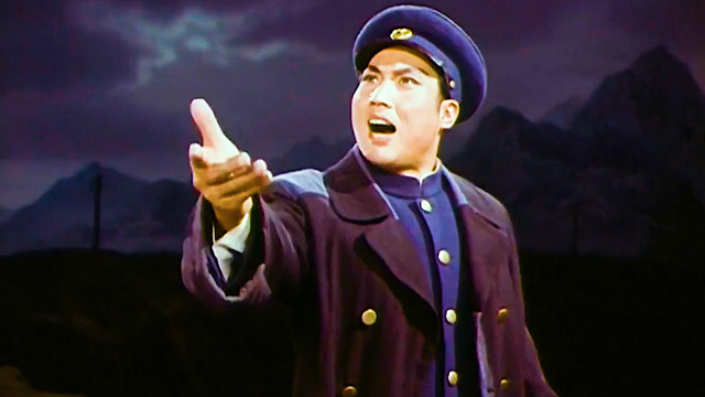 1970现代京剧红灯记选段穷人的孩子早当家演唱浩亮