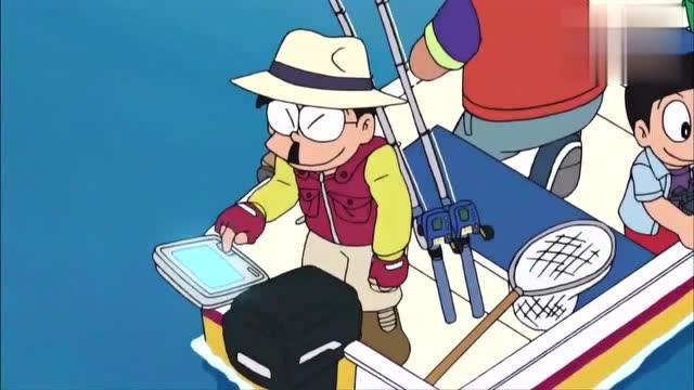 《哆啦a梦》小夫和大雄的爸爸比钓鱼,一个比一个大