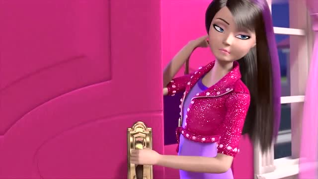 芭比之梦想豪宅:思佩的背包一下子变成一个小帐篷,真是神奇啊