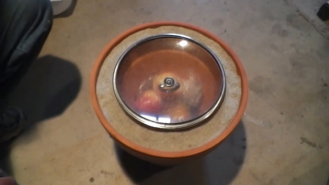 非洲小伙发明"土冰箱",制作简单价格低廉,一推出就受到大家欢迎!