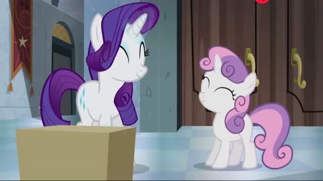 小马宝莉:蓝宝石秀儿喜欢珍奇的设计,看到海豚特别高兴!