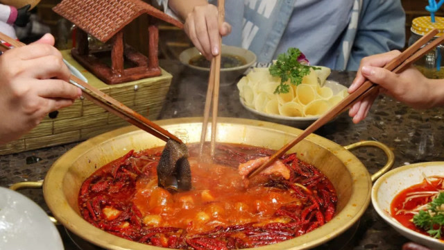 "解辣神器"原来是你,吃火锅再也不用"受罪"!看完长记性!