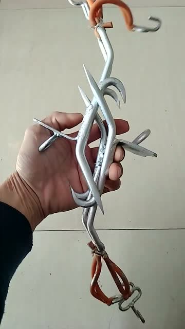 牛人自制的爬树神器,高手在民间啊!