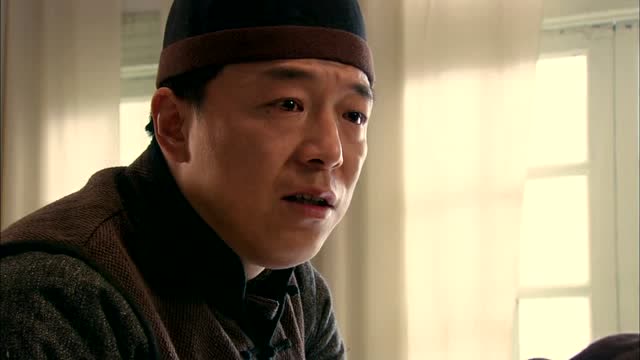 青岛往事:满仓出生后就大病一场,好不容易救活了,家里却坏事连连