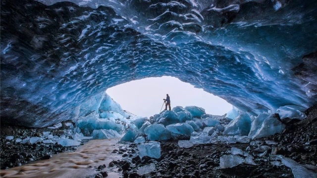 南极现神秘"黑洞",探测结果让人匪夷所思,专家:人类要当心了!