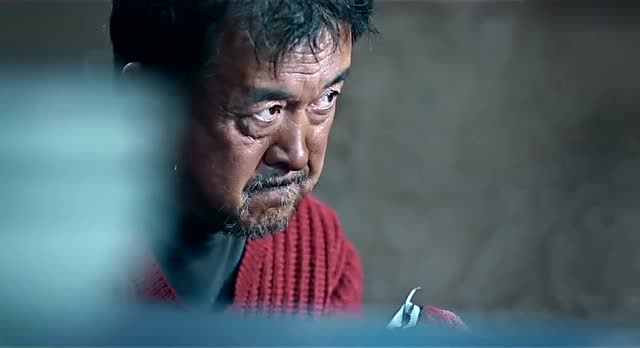 血狼犬:警察告诉老朱,让他小心张彪