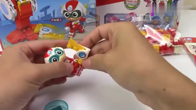 开心超人联盟 动画片积木拼装玩具