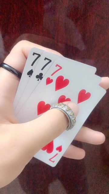 炫酷 赌神拉牌 周润发绝枝