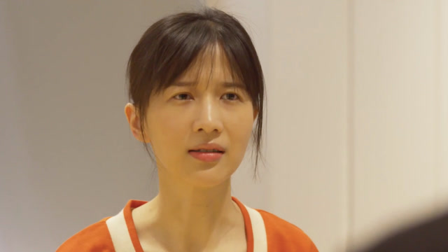 papi酱直言自己受不了996:哪怕没钱也不要把身体掏空