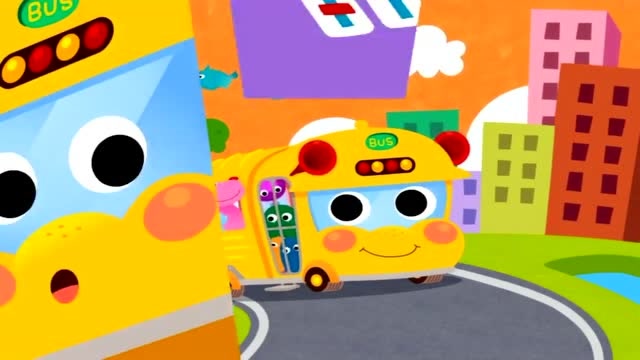 碰碰狐汽车城工程车校巴士车接送熊大熊二