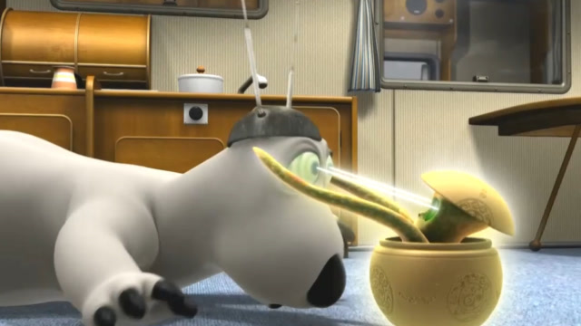 张钰琪原创歌曲,走进《倒霉熊》,原来外星人是这么被打跑的