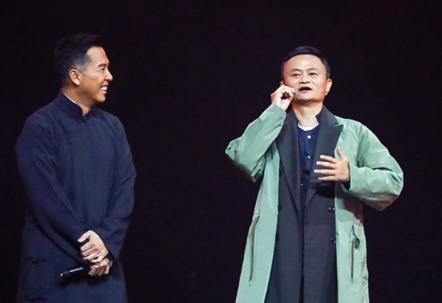 马云的太极,甄子丹的咏春,谁才是真本事,打一架就知!