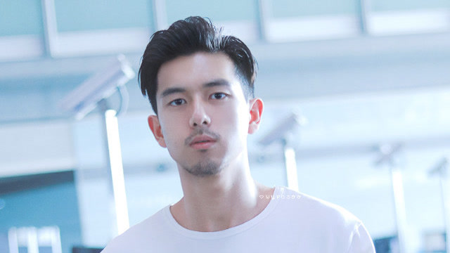 李现同款蓬松背头,欧美小伙教你怎么梳!