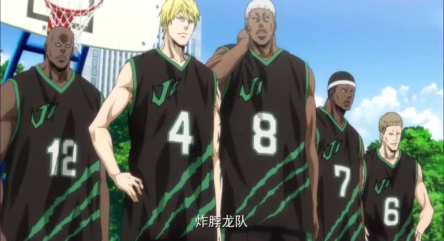 炸脖龙队一出场全场炸裂,只因所有人长得太像黑社会了!