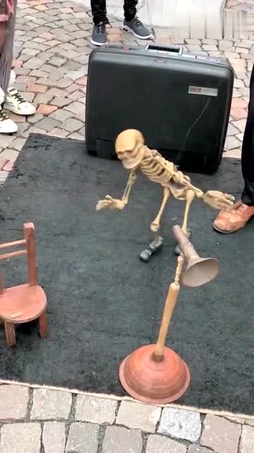 会跳舞的小骨头!