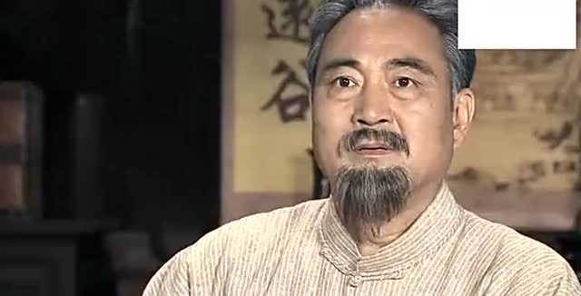 耀宗淋雨回家后,把所有的怒气撒在了秋菊身上,看秋菊会什么反应