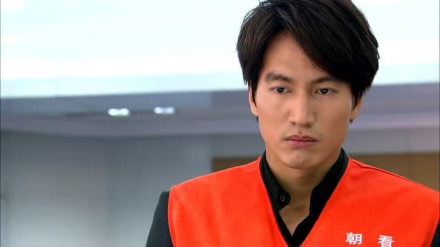 恋恋不忘:厉仲谋谋杀案开庭审判 引来众多记者采访