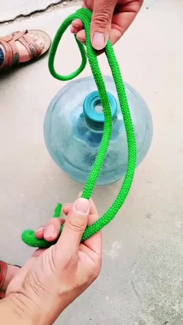教你如何打好生活中常用的水瓶结也称吊瓶结实用的绳结