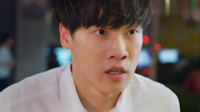 同学两亿岁:老板以为陆宇辰在?陆宇辰:我妹有超能力!