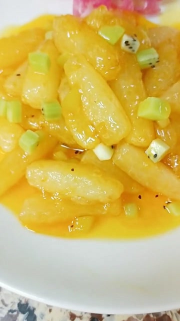 水果味儿的蜜冬瓜做好啦!