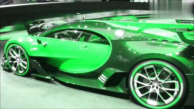 实拍变色龙版布加迪!赤橙黄绿青蓝紫,不是一般的骚气!