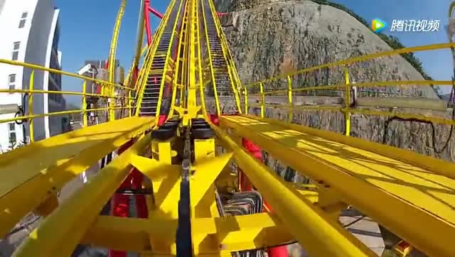 来自过山车的尖叫!高清车头视角!