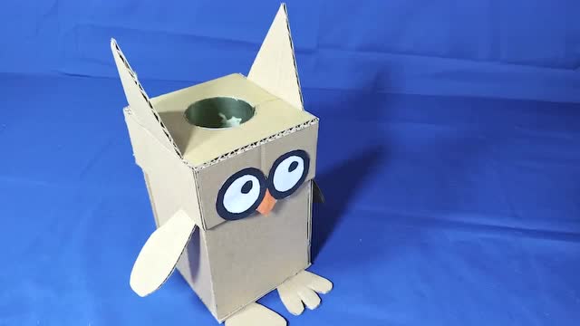 纸箱创意手工:教你做猫头鹰笔筒