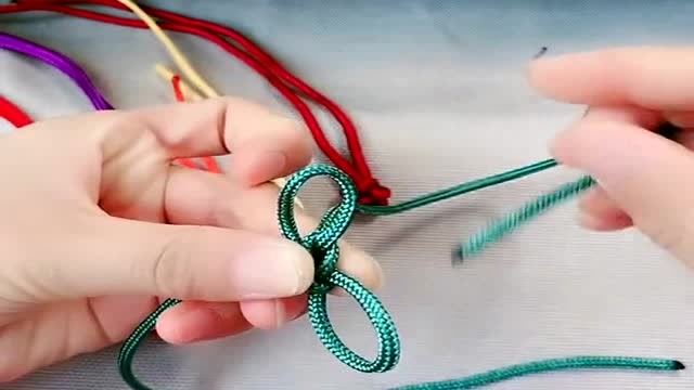 释迦球结这样系,还真是简单,就连设计师都想不到的做法!