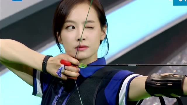 宋茜的体育能力有多强,看了她射箭技术便知道了,动作简直太帅了!