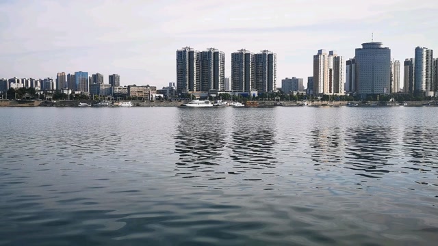 汉江两岸江景房置业专家