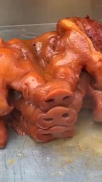 社会最高礼仪,请大家吃猪头肉,卧槽好馋人啊!