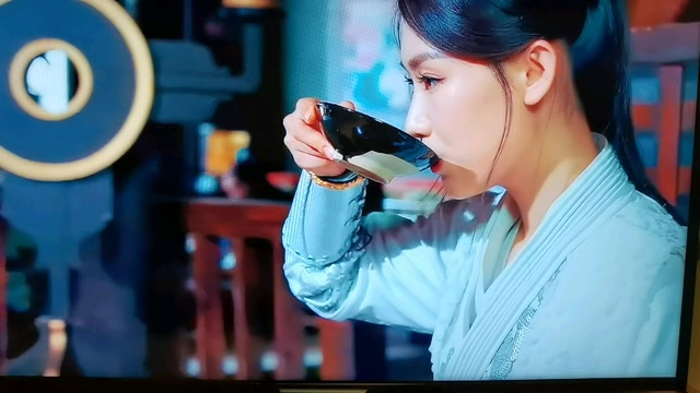 爱奇艺网剧《替嫁医女》热播中,王婉中饰演唐婉,欢迎朋友们观看[抱拳]