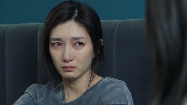 三十而已:江疏影全剧最心酸的一个眼神!虐哭无数观众,导演都佩服