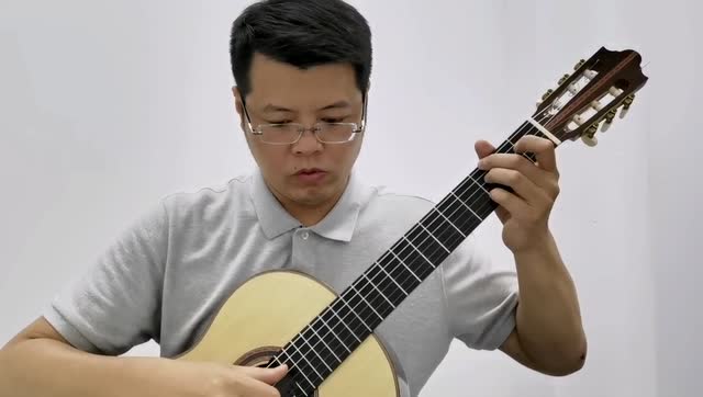 古典吉他月亮河