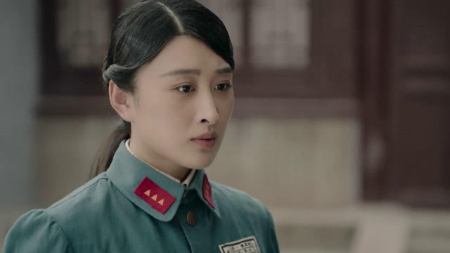 誓盟:手下正在和沈家梁说汪兆慧,结果汪兆慧就来找他了