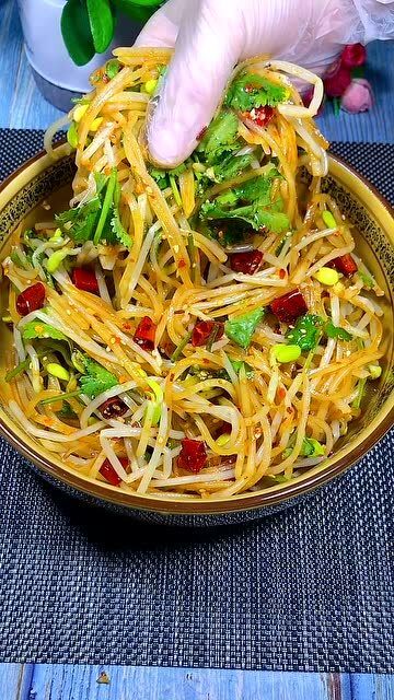 凉拌土豆丝豆芽做法,嚼劲十足,酸辣爽口