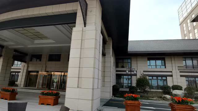 【每天一家店】带大家去看看投资上亿的酒店 和田迎宾馆